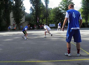 2016_00012 2016_00012