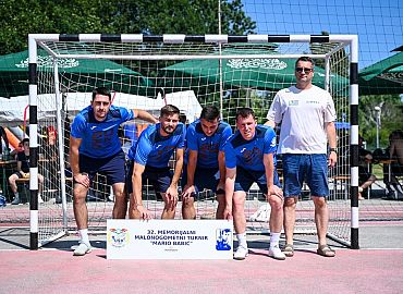 Glovia Boing Glovia Boing